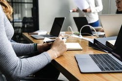 Looking for a Laptops For Office? Here's a Quick Guide to Help You Choose the Best One